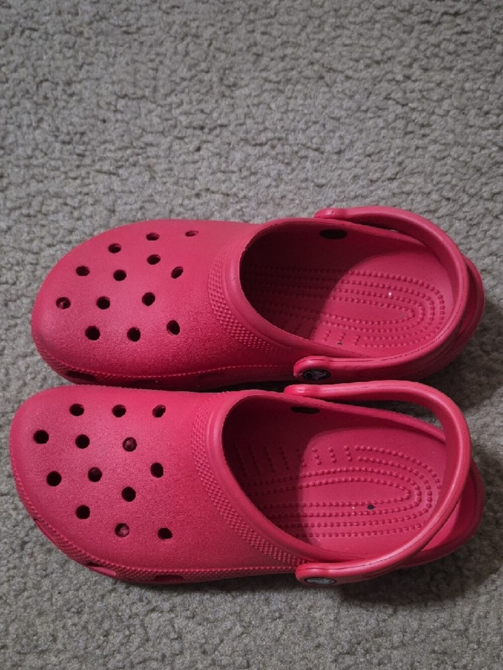 Red Crocs - Picture 2 of 3